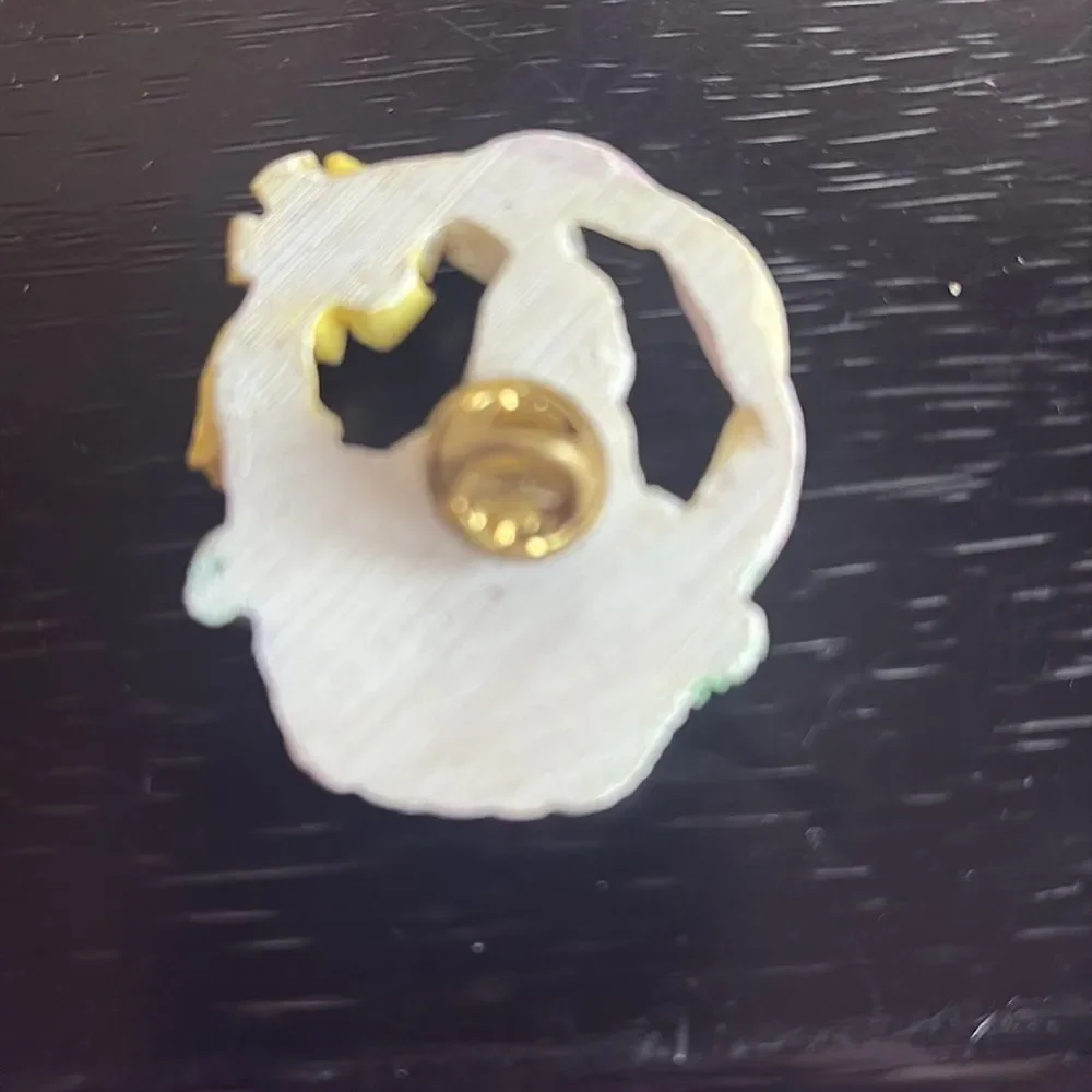 Vintage Easter Pin Brooch Bunny Basket